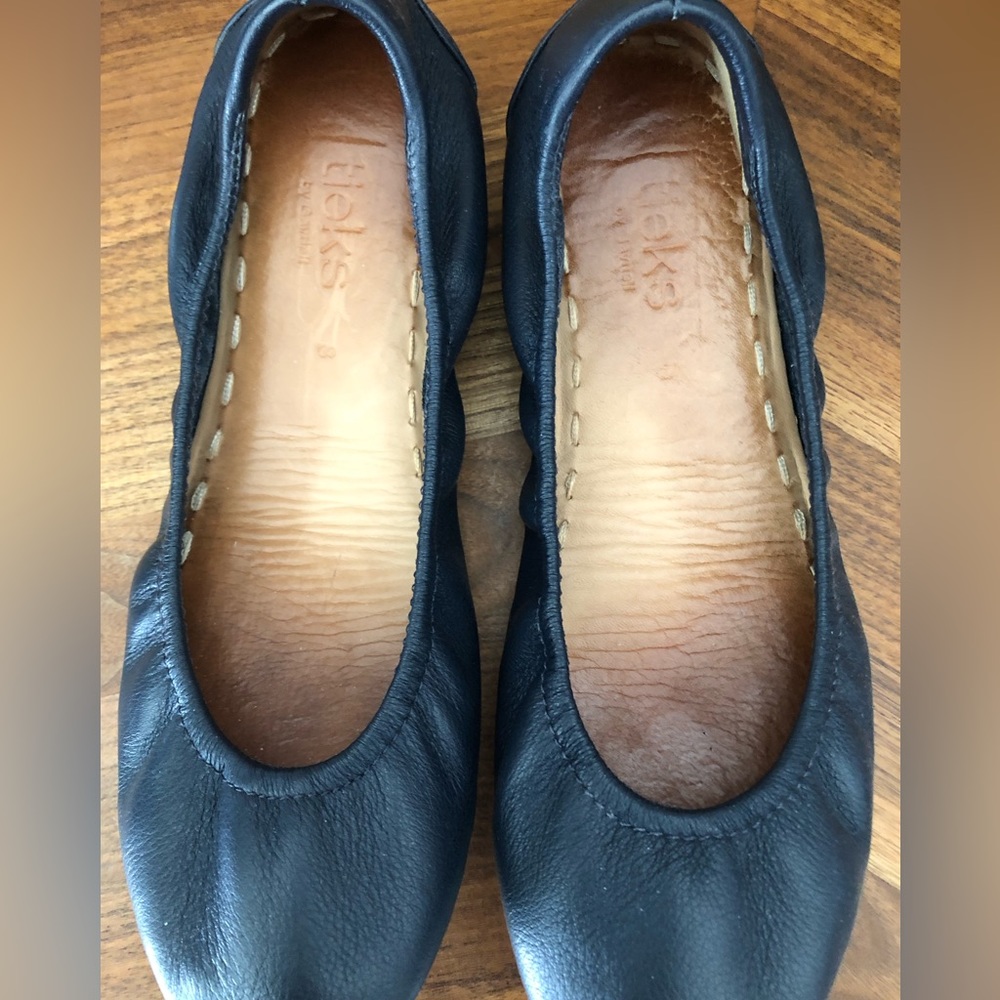 Navy blue Tieks, gently used, some wear on toes.